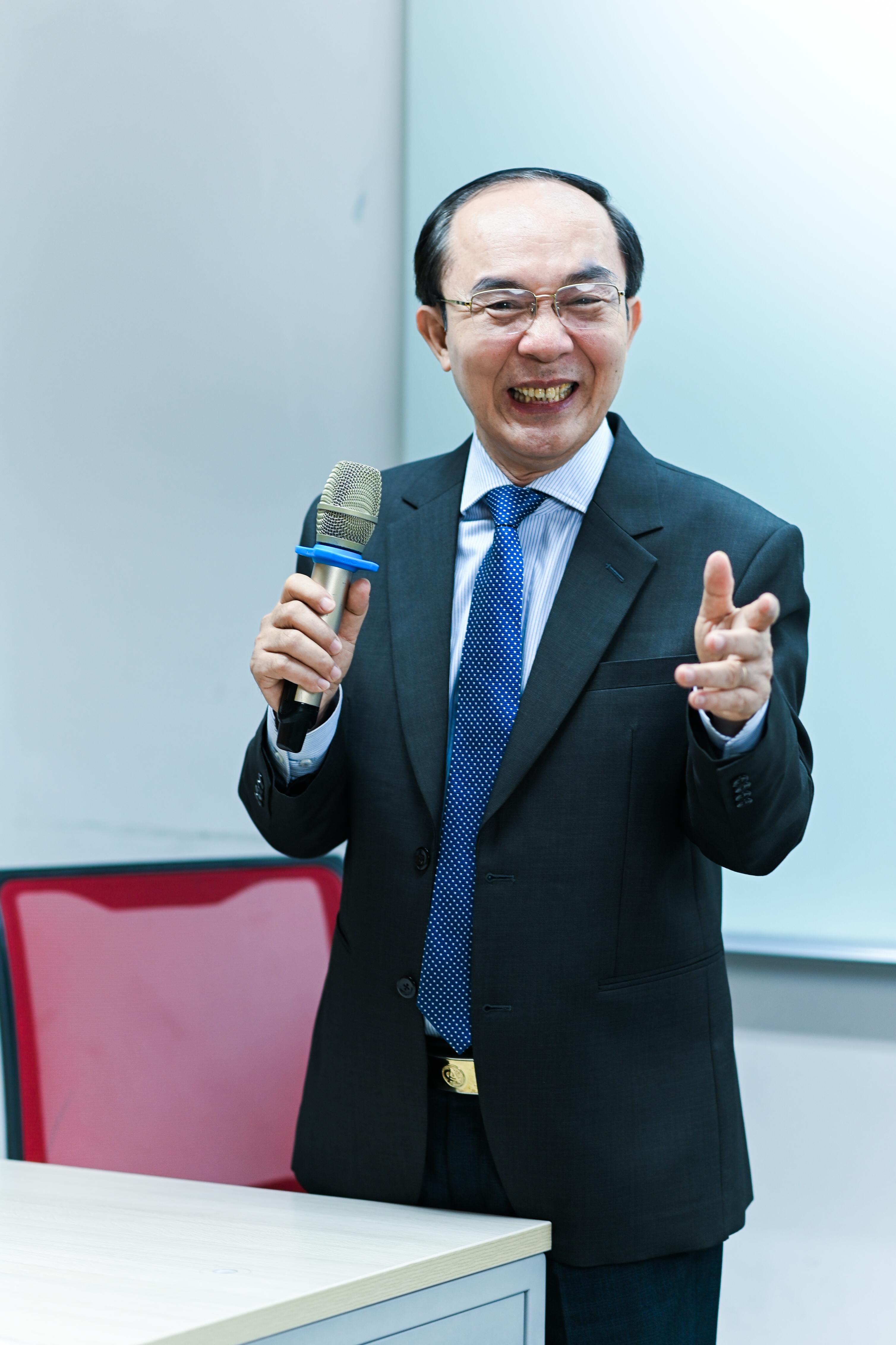 Assoc. Prof. Phan Quang Thinh