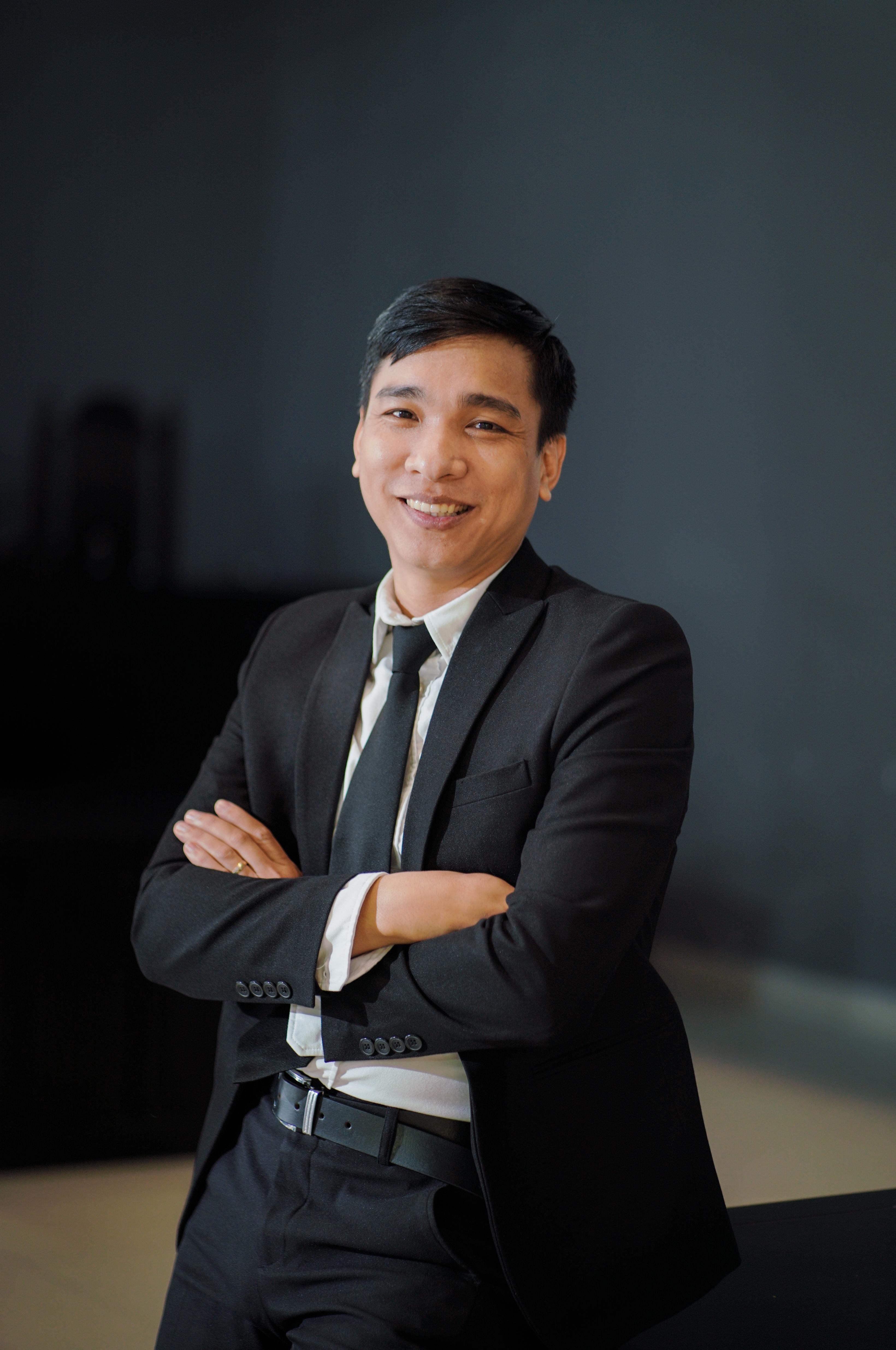 Dr. Nguyen Tat Thanh