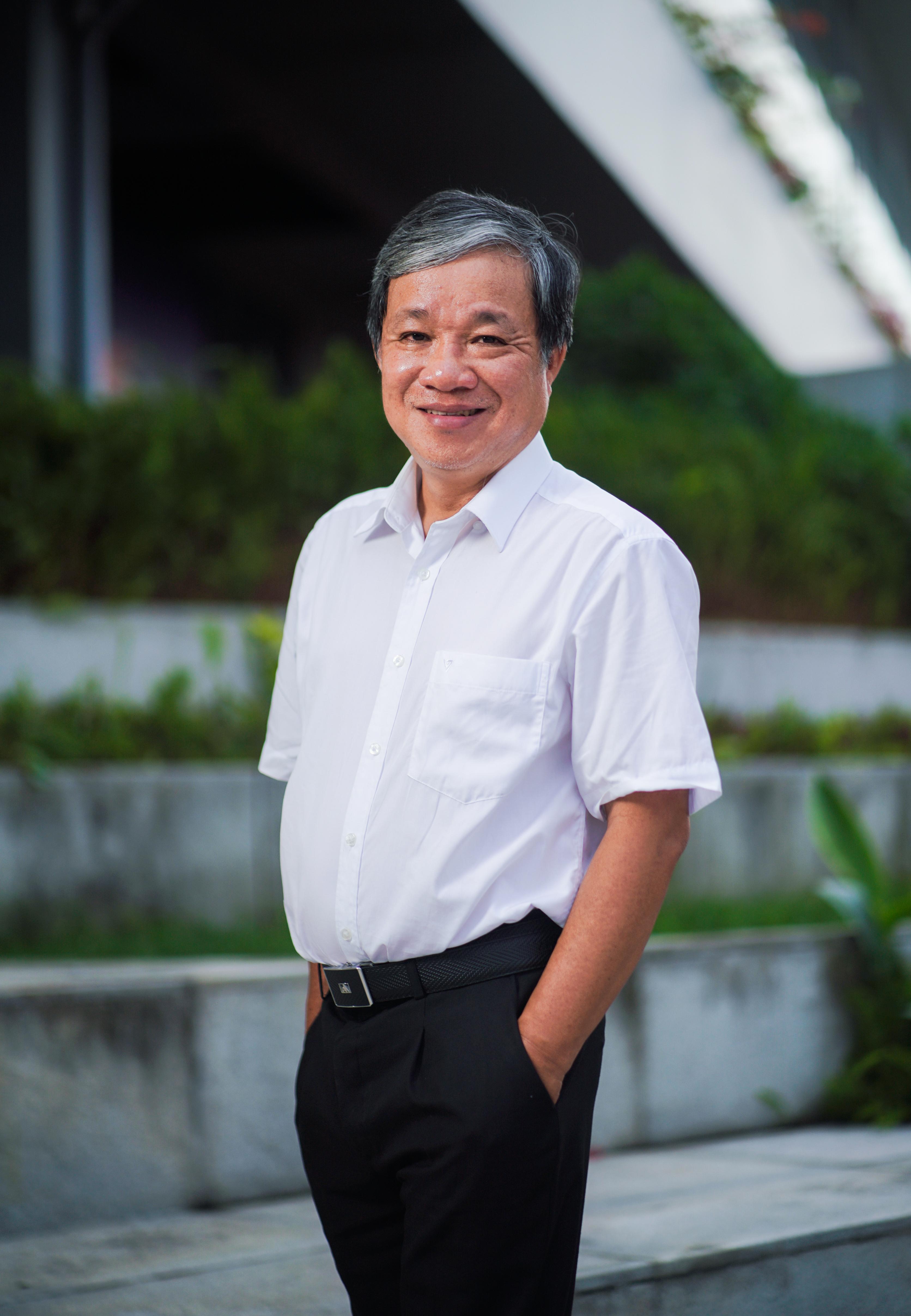 Dr. Tran Van Thien