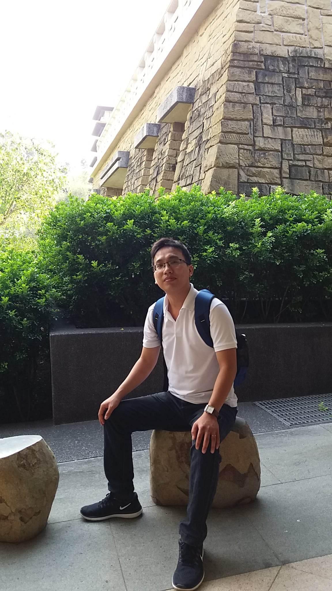 Dr. Tran Huu Tuan