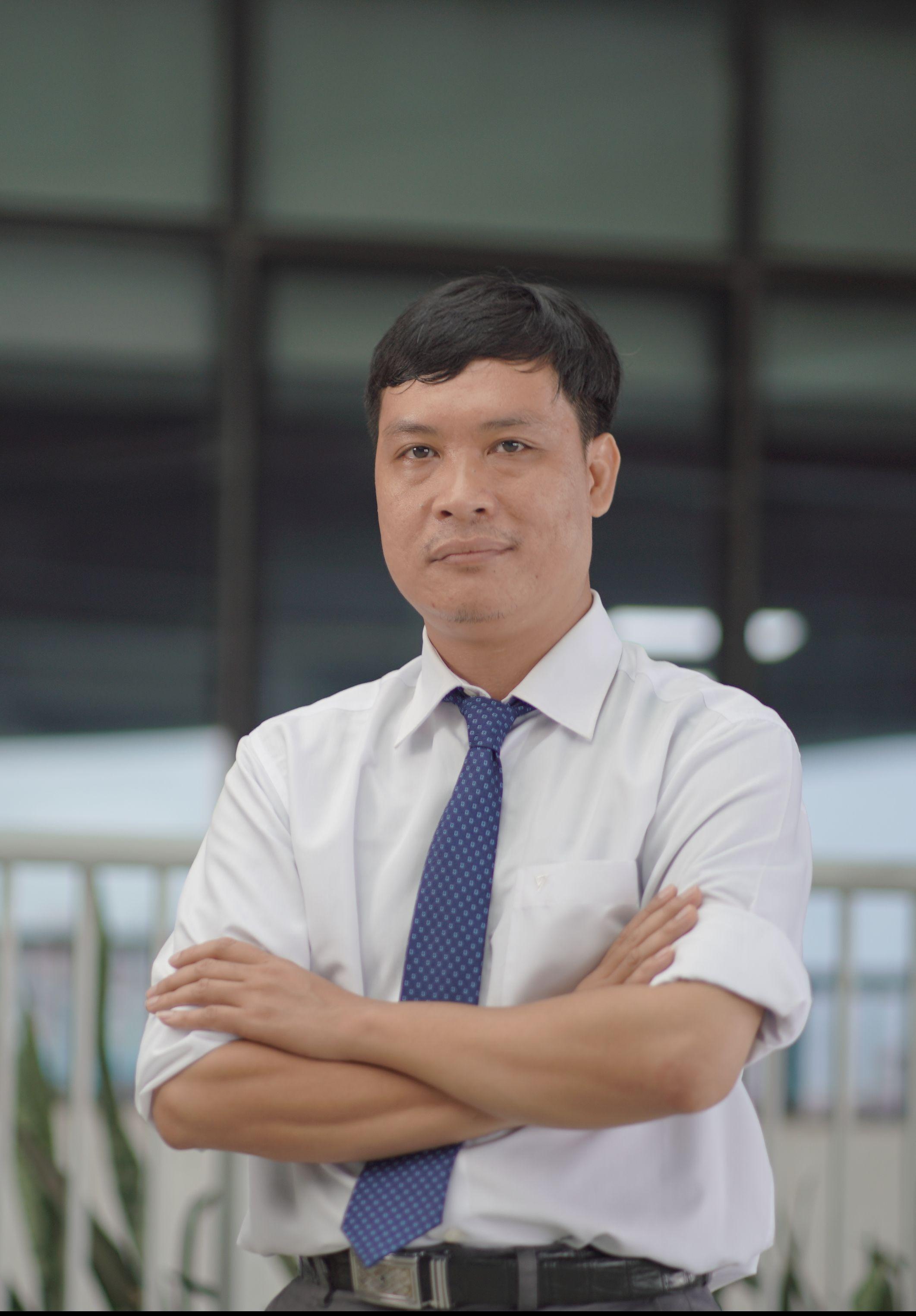 Dr. Le Tho Hue