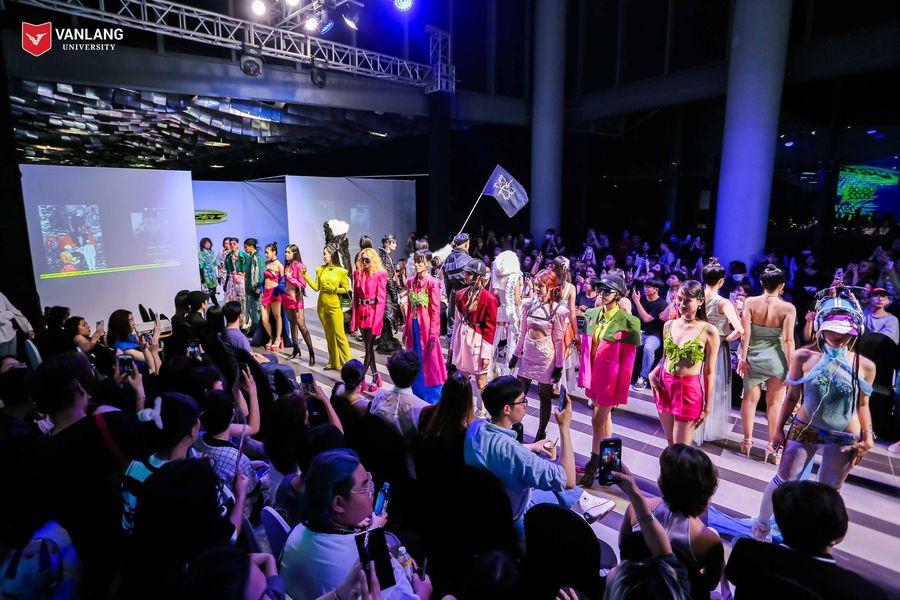 Thực trạng quản lý hoạt động đào tạo ngành thời trang tại các trường đại học thành phố Hồ Chí Minh